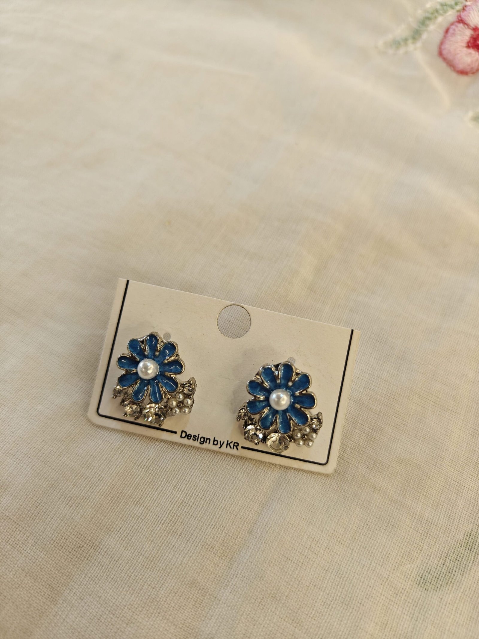 Midnight Bloom Pearl Studs