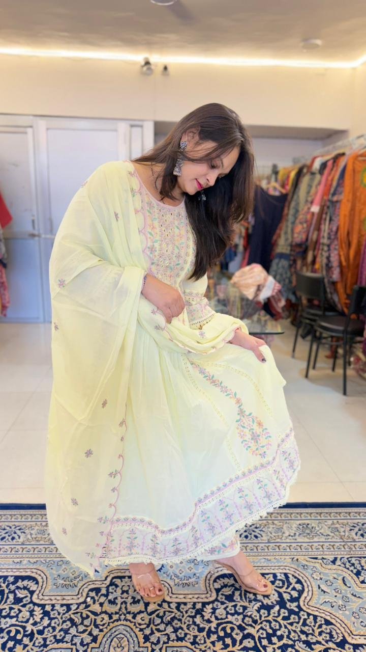 Pure Mal Cotton Embroidery with Mirror Work